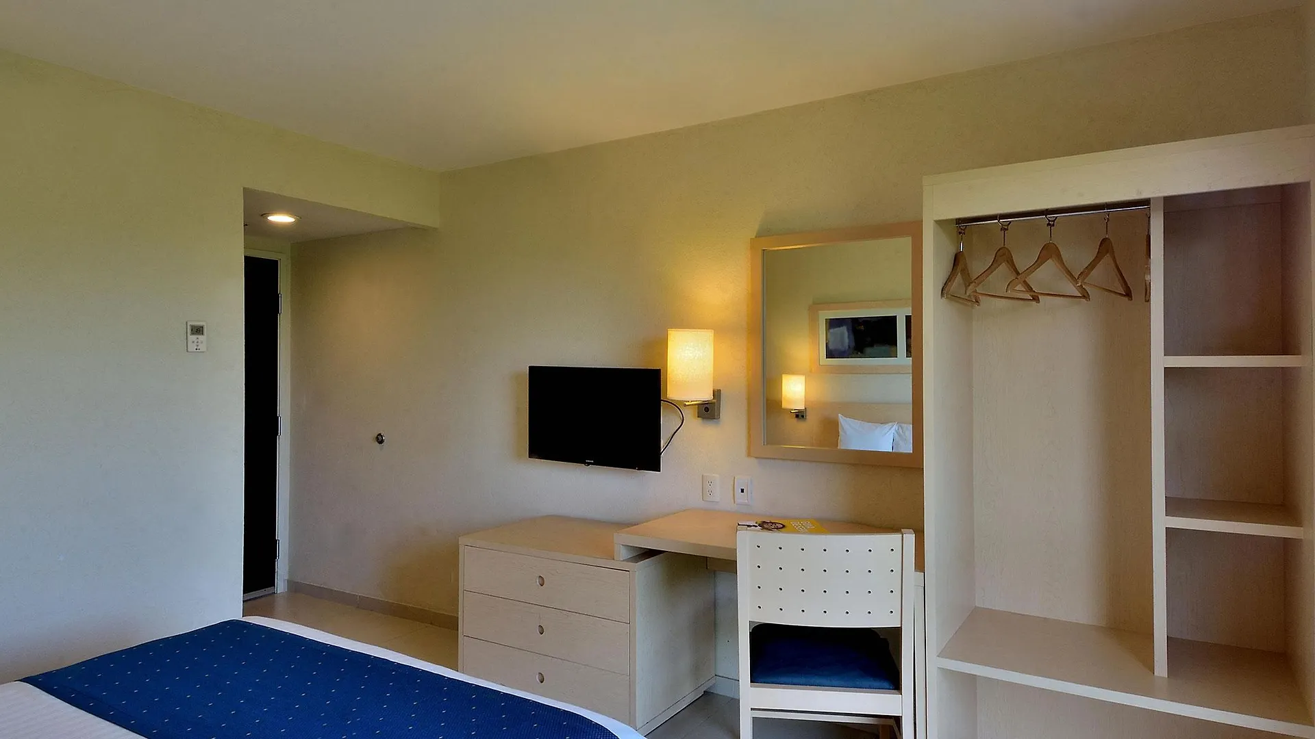 City Express Suites By Marriott Playa Del Carmen Mexico