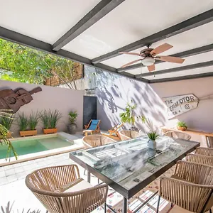 Casa Balada En Santa Lucia Centro, Holiday home